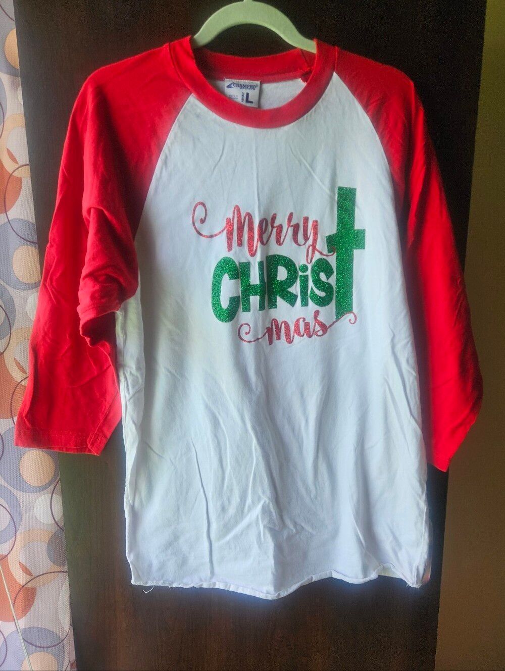 Red & White 'Merry Christmas' Long Sleeve Tee Size Large